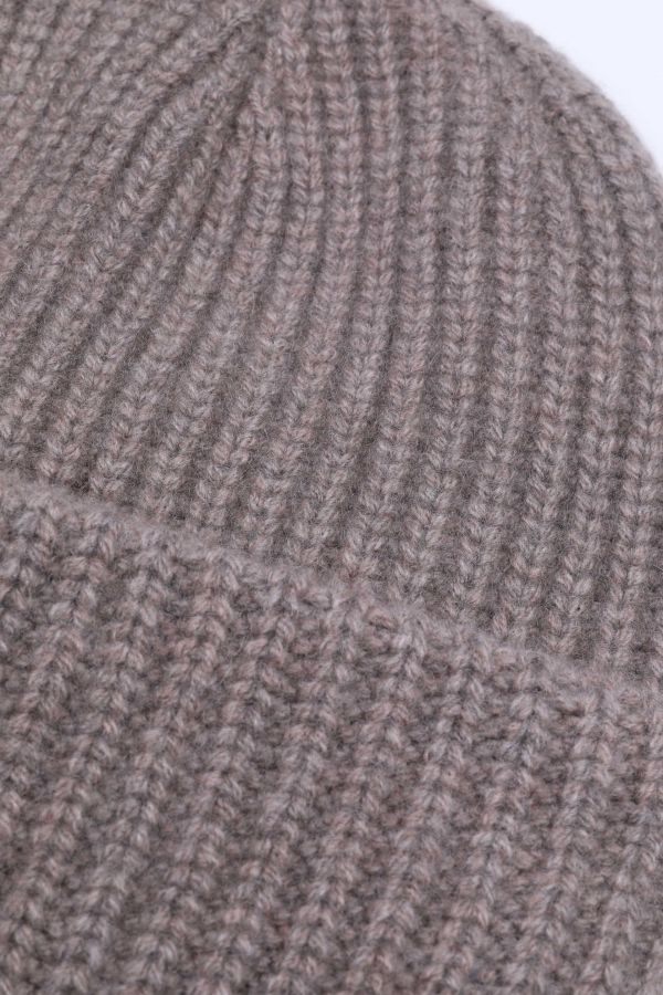 Ribbed beanie